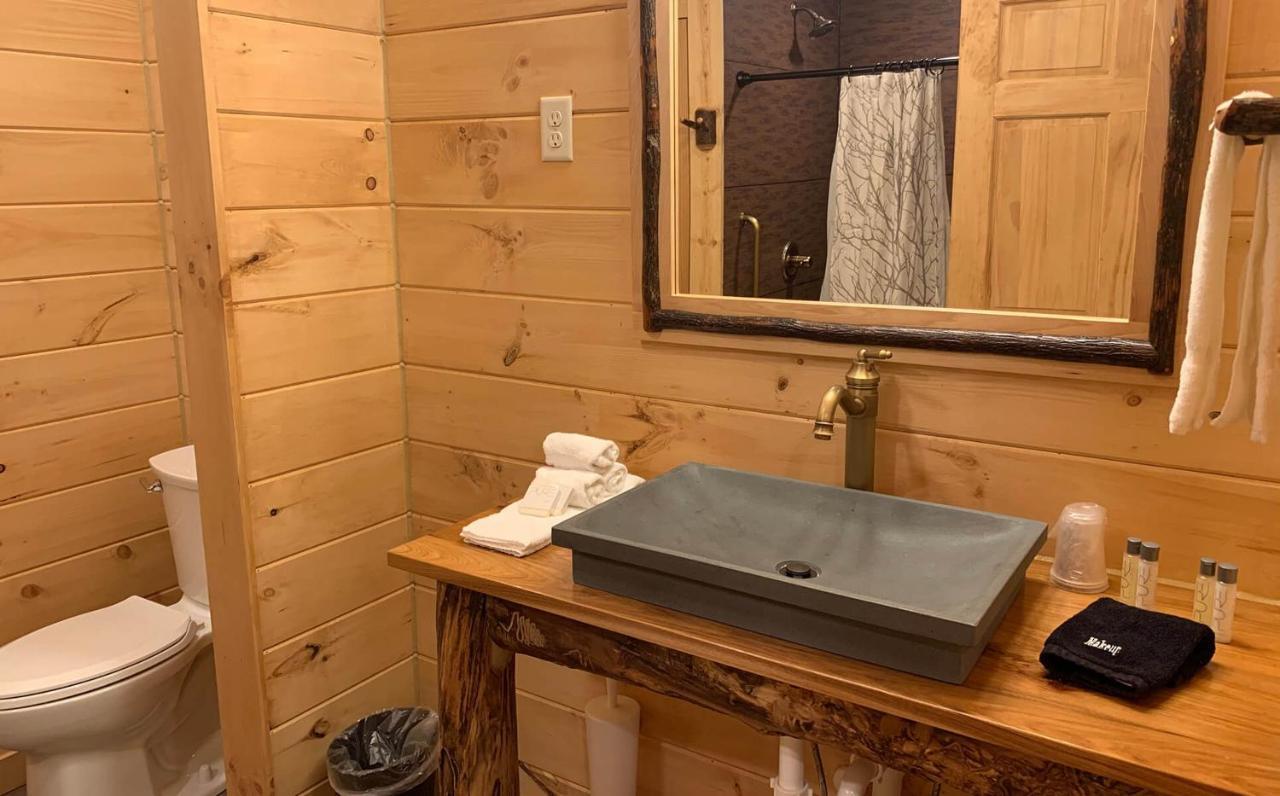 Briarwood Cabin By Amish Country Lodging 베를린 외부 사진